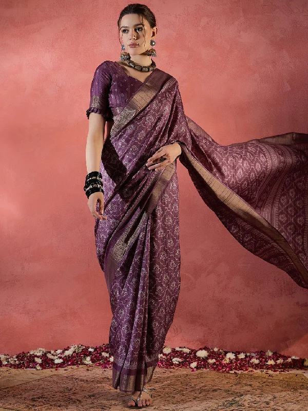 Women's Silk Blend Magenta Printed Designer Saree With Blouse Piece Sleeveless Chiffon Blouse