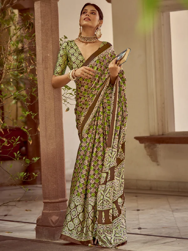 Women's Crepe Brown Printed Designer Saree With Blouse Piece Lightweight Tunic Blouse