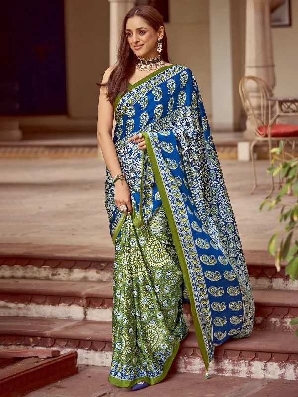 Women's Crepe Light Green Printed Designer Saree With Blouse Piece Smart Business Blouse