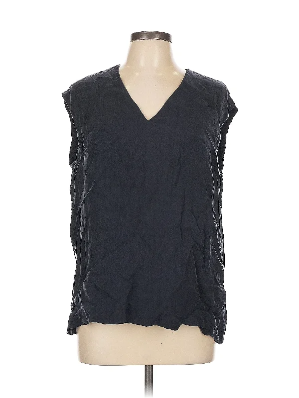 Sleeveless Blouse Chic Ruffle Blouse