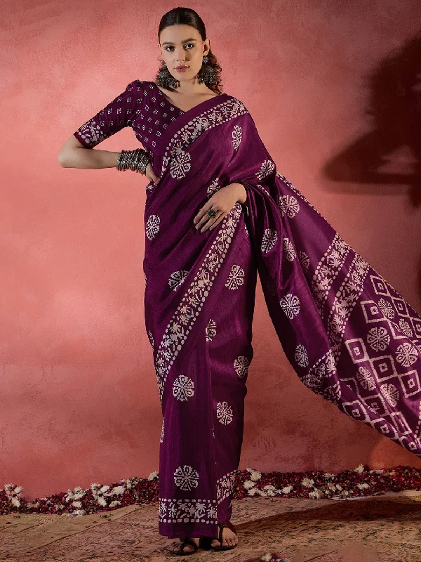 Women's Cotton Blend Magenta Printed Designer Saree With Blouse Piece Chic Sleeveless Blouse