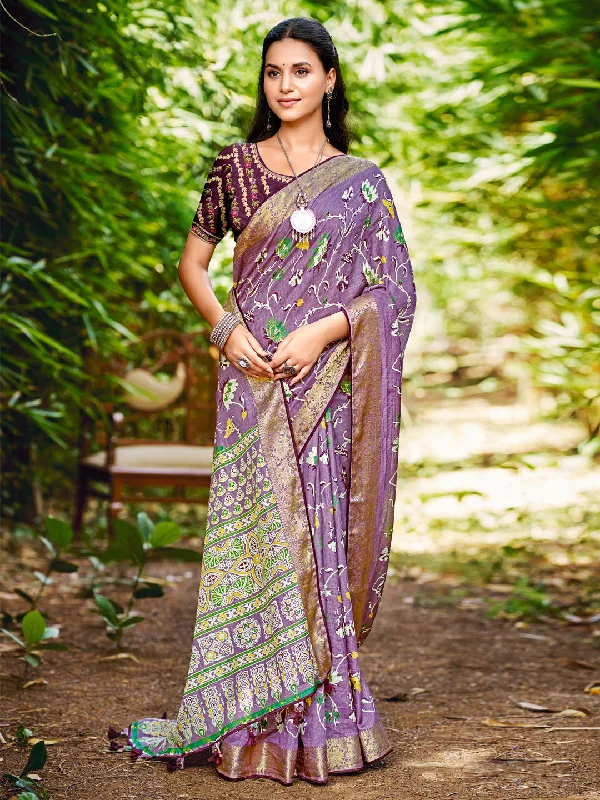 Women's Soft Silk Magenta Woven Design Designer Saree With Blouse Piece Frilled Cuff Blouse