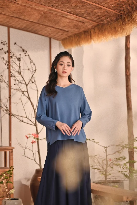 The Heiwa Women Selesa Blouse - Blue West Everyday Stylish Blouse
