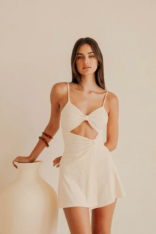 Ale Dress Tunics Luxurious high-end
