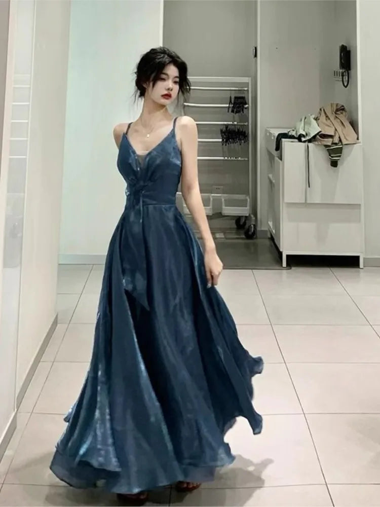 Bonnyshow  New Solid Color Sexy Sling V-neck Long Dress Design Niche Entry Luxury Socialite High-end Party Dress Tunics Practical durable