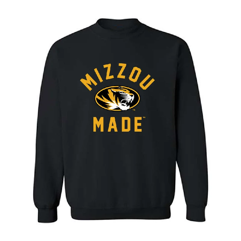 Missouri - NCAA Women's Basketball : Tilda Sjokvist - Crewneck Sweatshirt Hoodie with Pattern Geometric Abstract