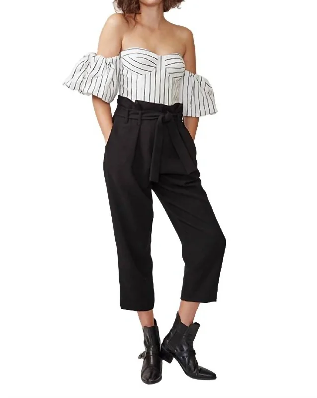 Nina Paperbag Pants in Black Casual Skinny Fit Pants