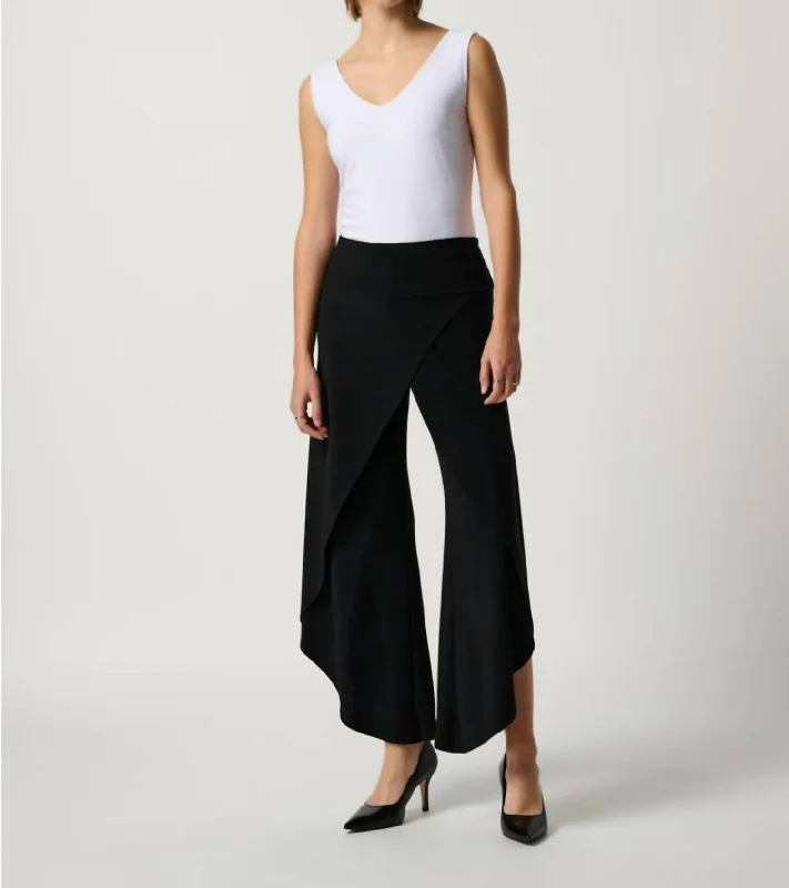 Cascade Wide-Leg Pants in Black Lightweight Jogger Pants