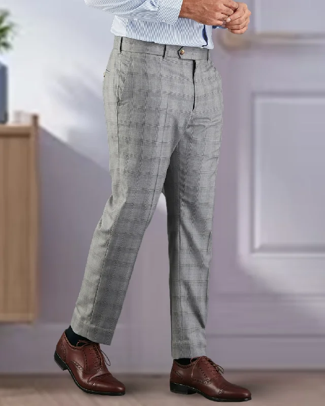 Drago: Super 160s Light Grey Prince of Wales Checks Dress Pant Classic Pleated Pants