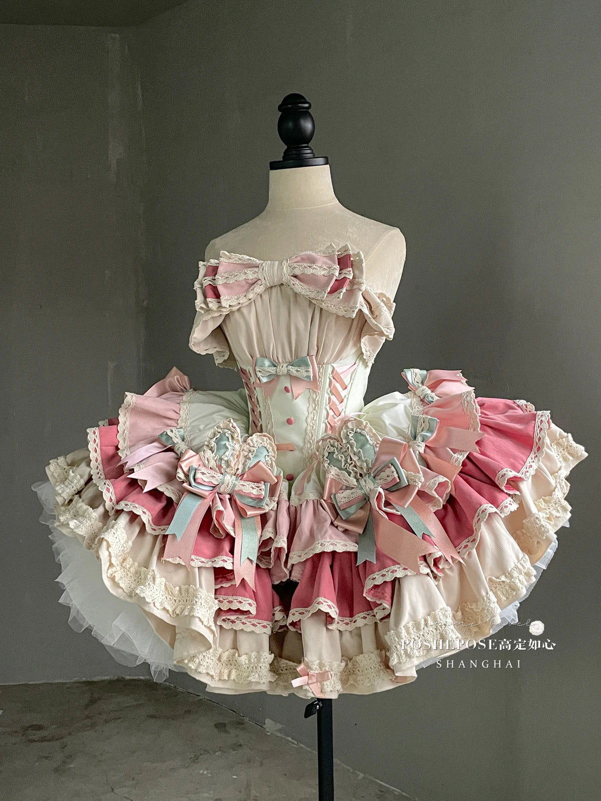 TAVIMART  -  New 2024 Spring Summer Lolita Sweet Girl Women's Strapless Princess Dress Big Bow Lace Ruffled Pettiskirt Mini Party Dresses Tunics Essential wardrobe