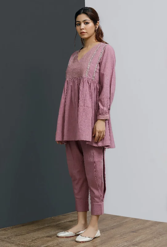 Set of 2: Onion Pink Hand-Block Gathered Short Kurta With Solid Onion Pink Side Pleated Pants Stylish Casual Pants