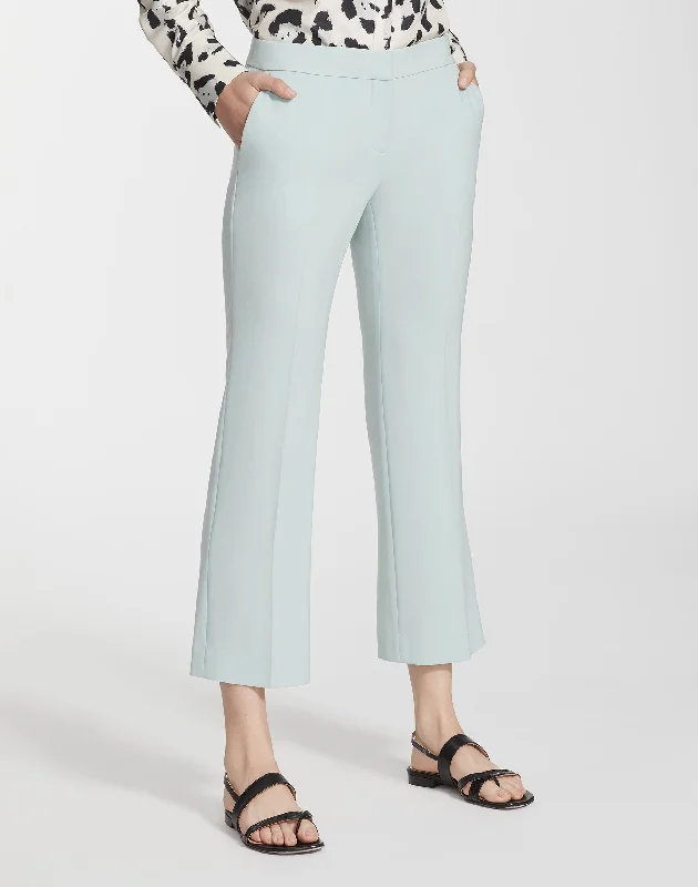 Plus-Size Finesse Crepe Cropped Manhattan Flare Pant Comfy High-Waist Jeans