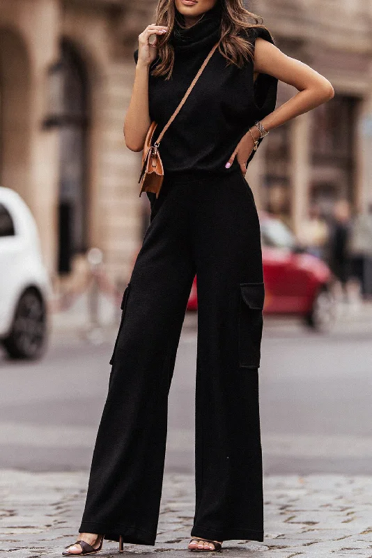 Black High Neck Sleeveless Vest and Cargo Pants Outfit Classic Straight Pants