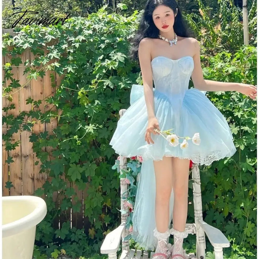 B BLUE