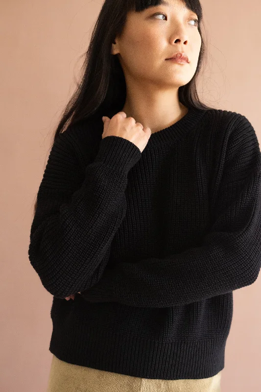 Gyra sweater cosmos black organic cotton Notch Collar Peter Pan Collar Cowl Neck