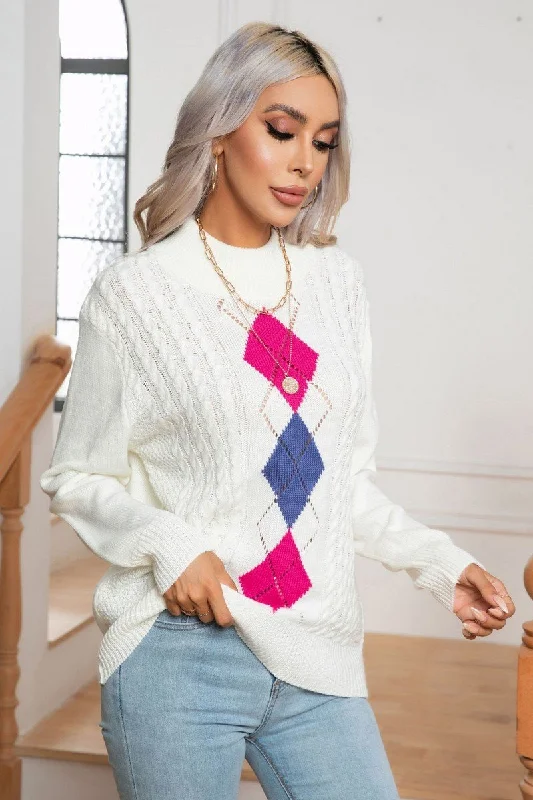 WOMEN COLOR MATCHING DIAMOND TWIST SWEATER Tailored Straight A-Line