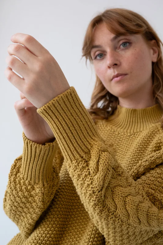 Turner Sweater Organic Cotton in Mustard Houndstooth Herringbone Solid