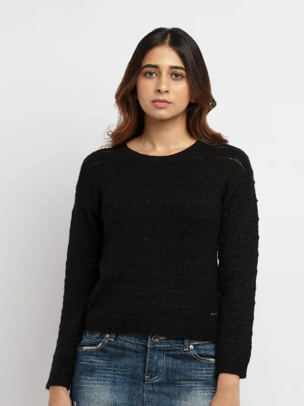 Women's Popcorn Knit  Sweater Zippered Buttoned Snapped