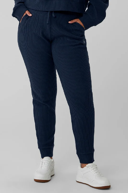 Muse Sweatpant - Navy