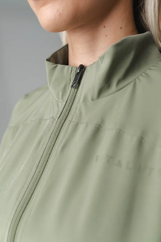 Vitality Breeze Windbreaker - Matcha